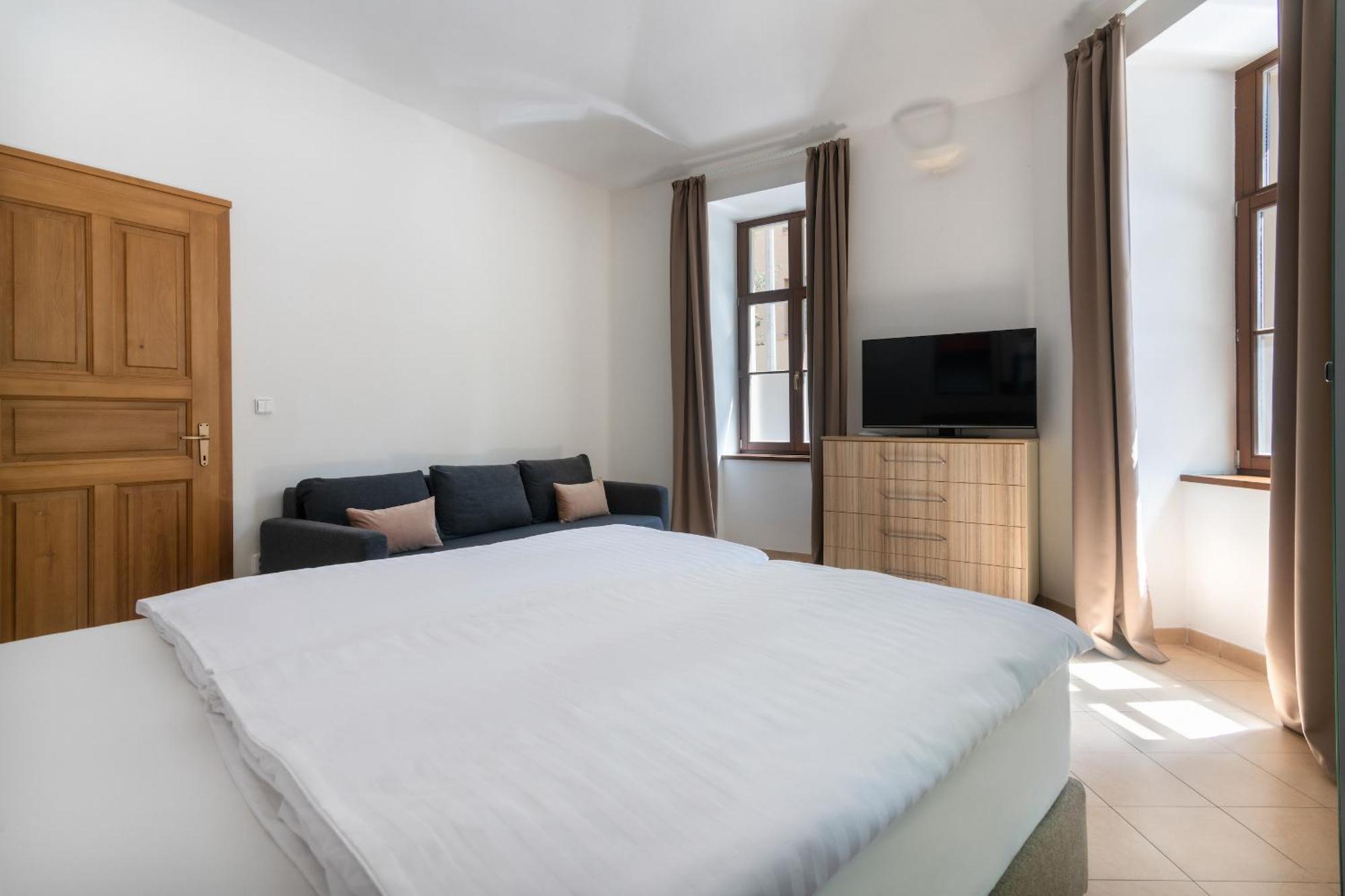 Bohemian Dreams Apartments And Suites By Dwellfort Прага Номер фото